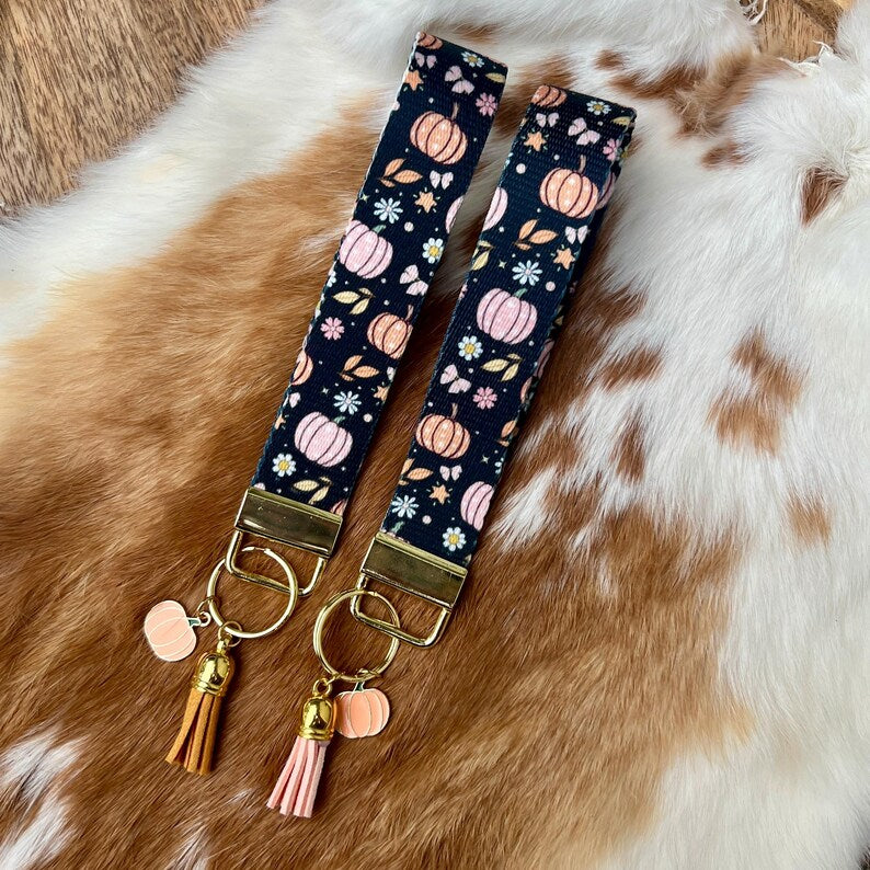Gifts - Wristlet Key Chain Fall Pumpkins