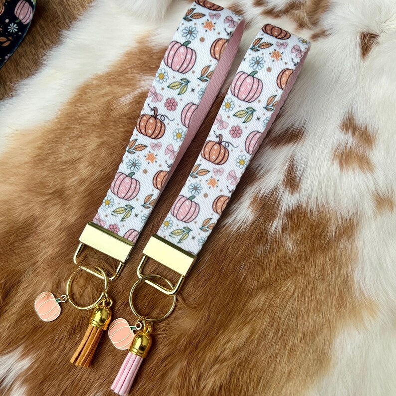Gifts - Wristlet Key Chain Fall Pumpkins