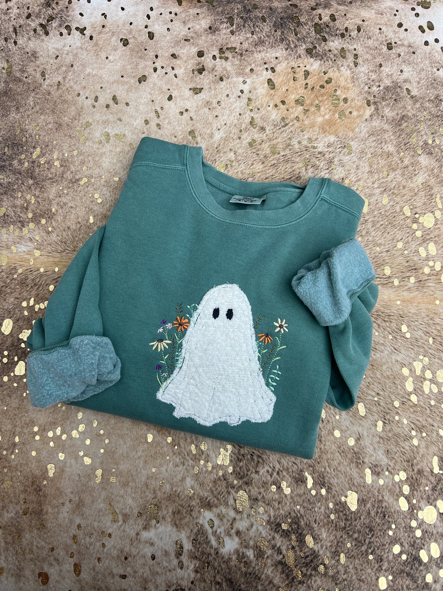 Embroidered Sweatshirt - Wildflower Sherpa Ghost Appliqué