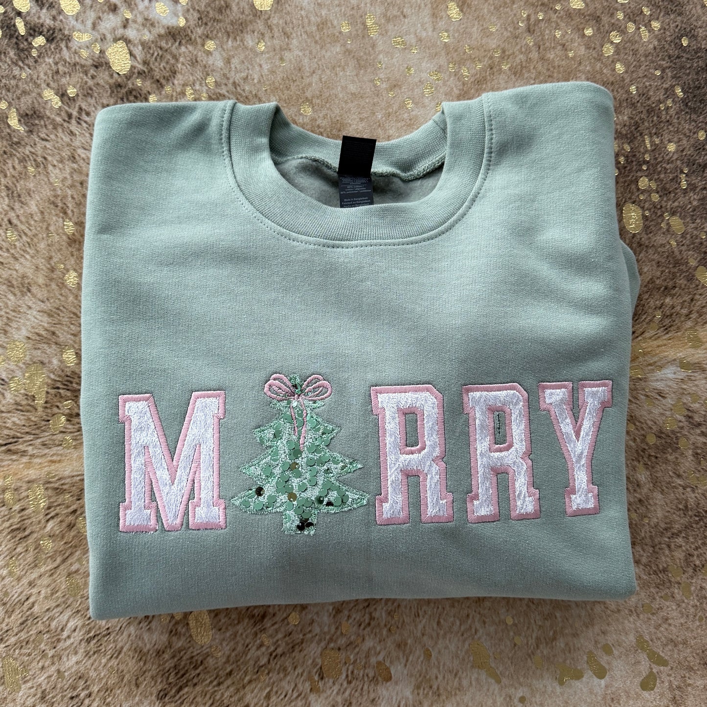 Embroidered Sweatshirt -MERRY Sequin tree and velvet pink letters