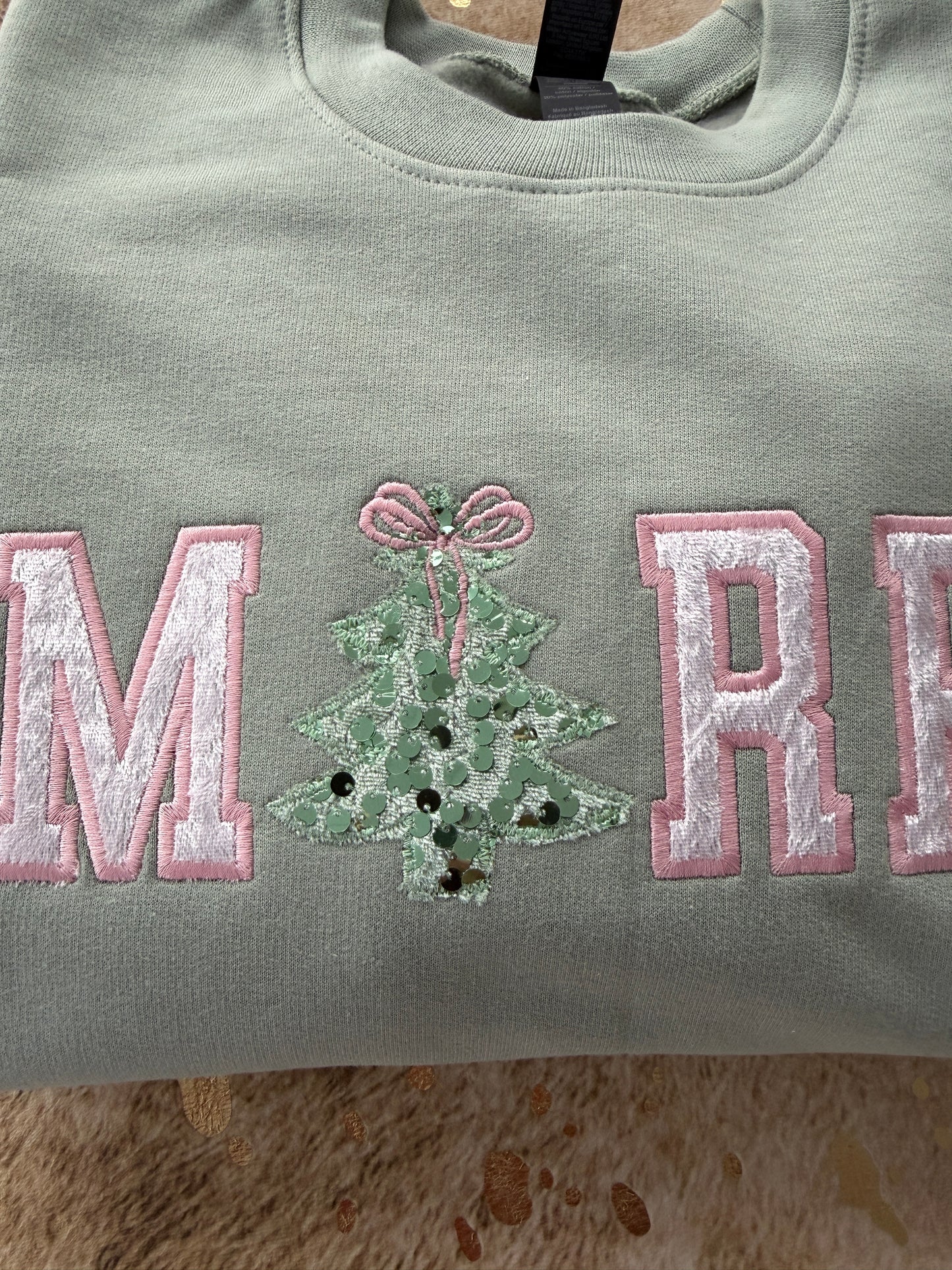 Embroidered Sweatshirt -MERRY Sequin tree and velvet pink letters