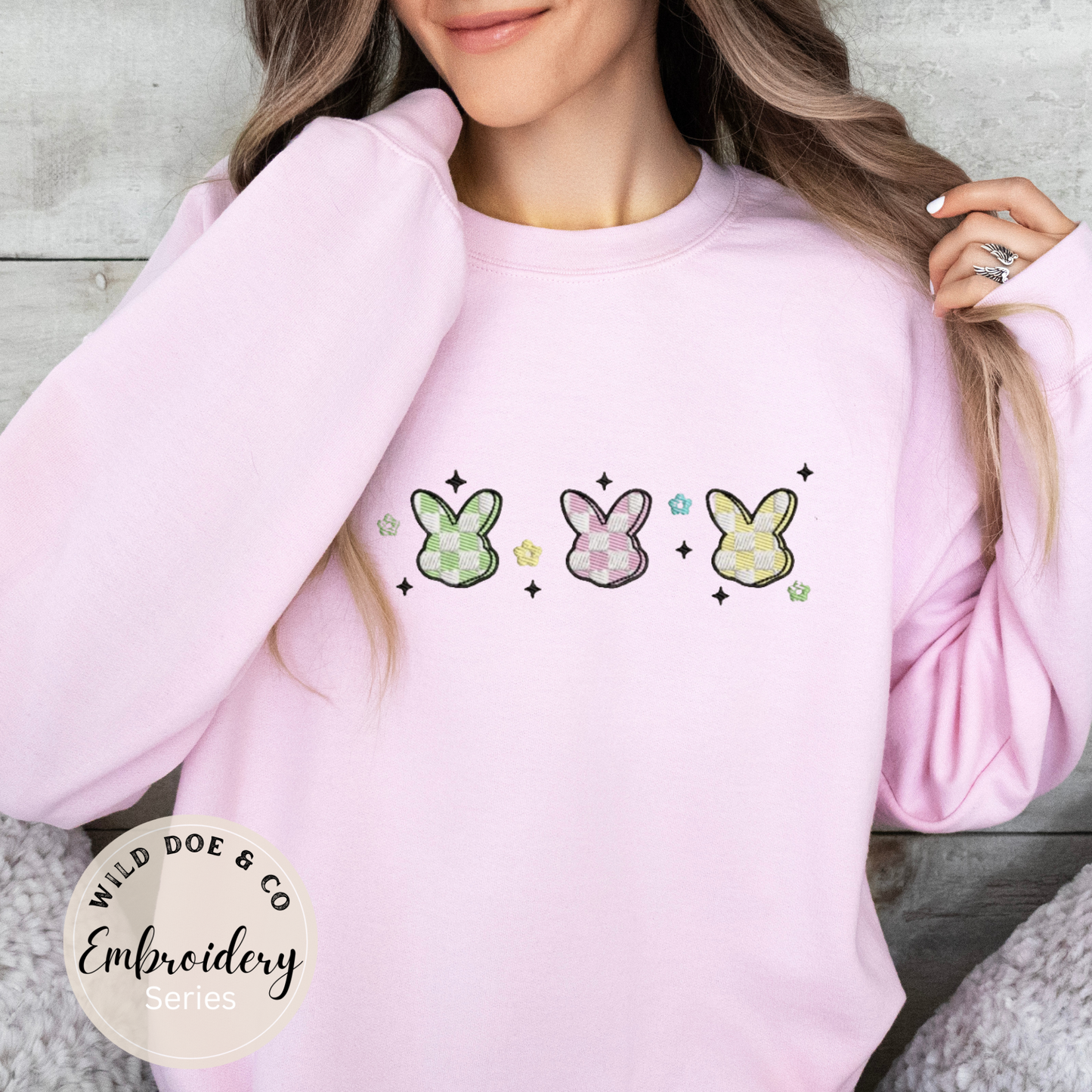 Embroidered Sweatshirt - Checkered Peeps