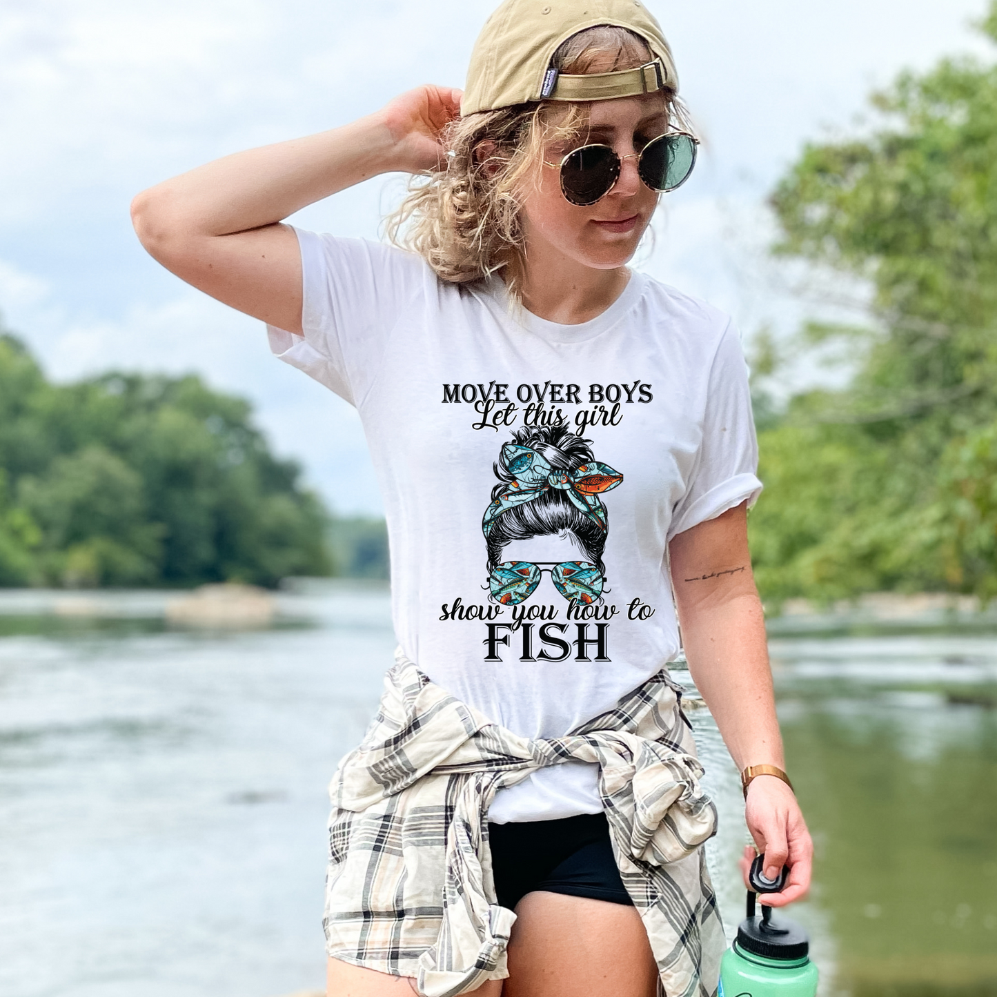 Teeshirt- Move over boys let this girl show you how to fish