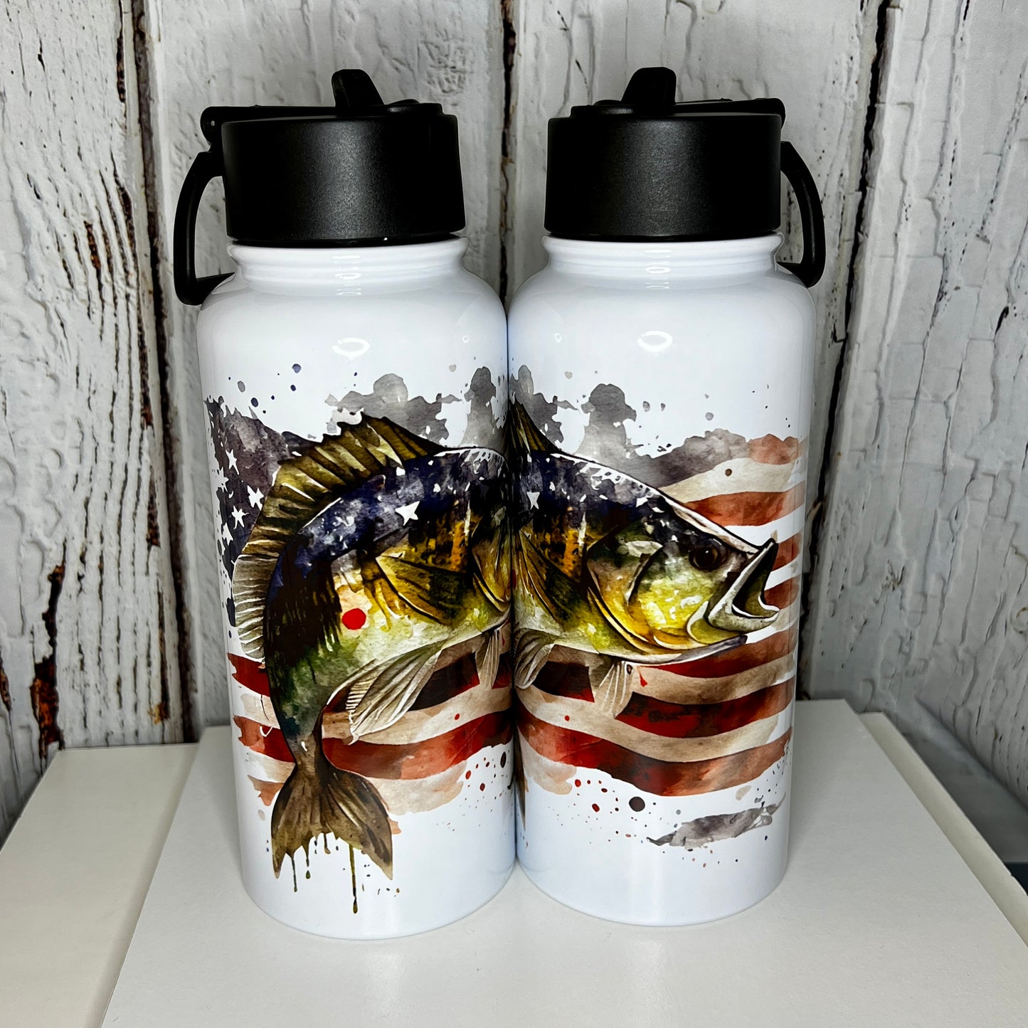 Hydration Bottle 32 oz - Flag Fish