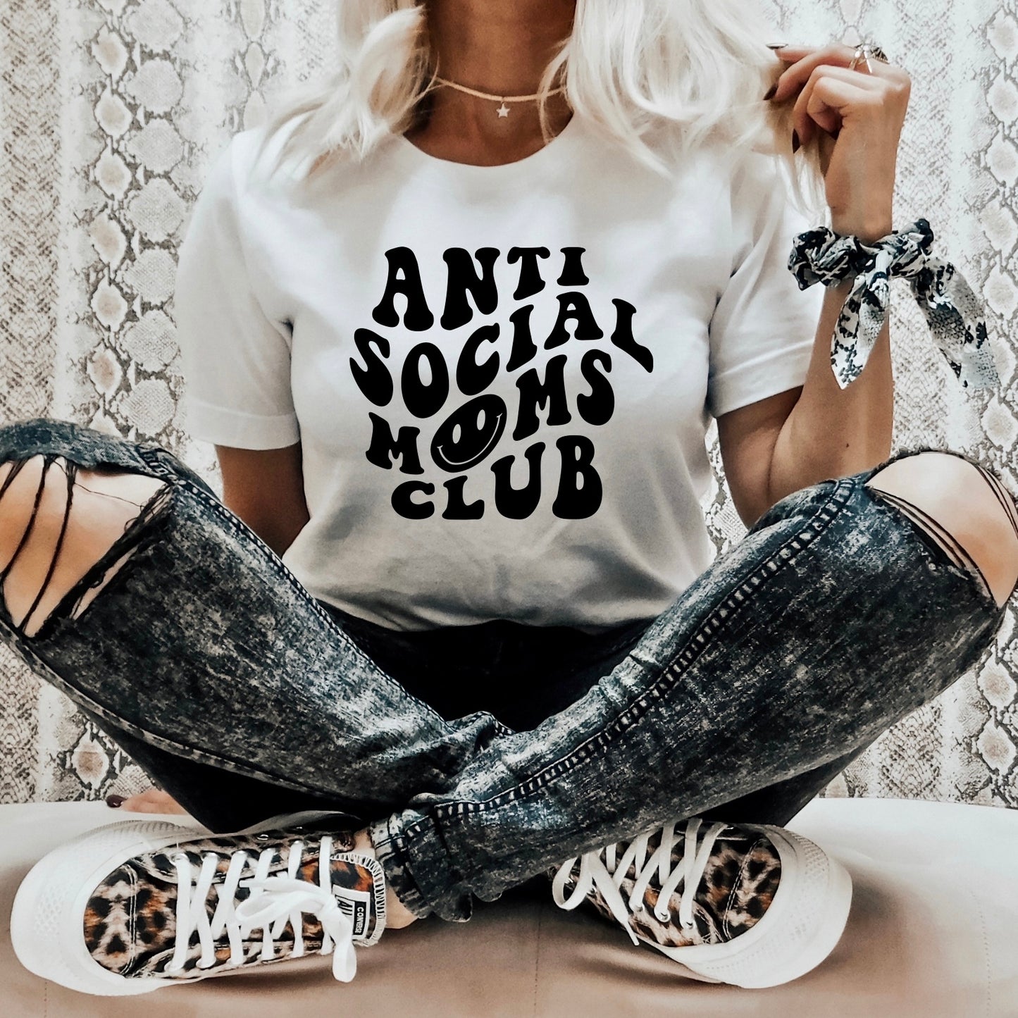 Teeshirt- Anti social Moms Club