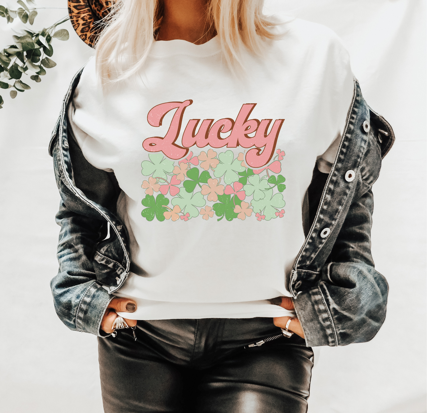 Teeshirt- Lucky